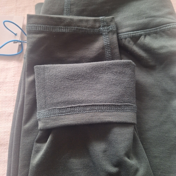 NWT FWD Workout leggings Dark green - Picture 5 of 6
